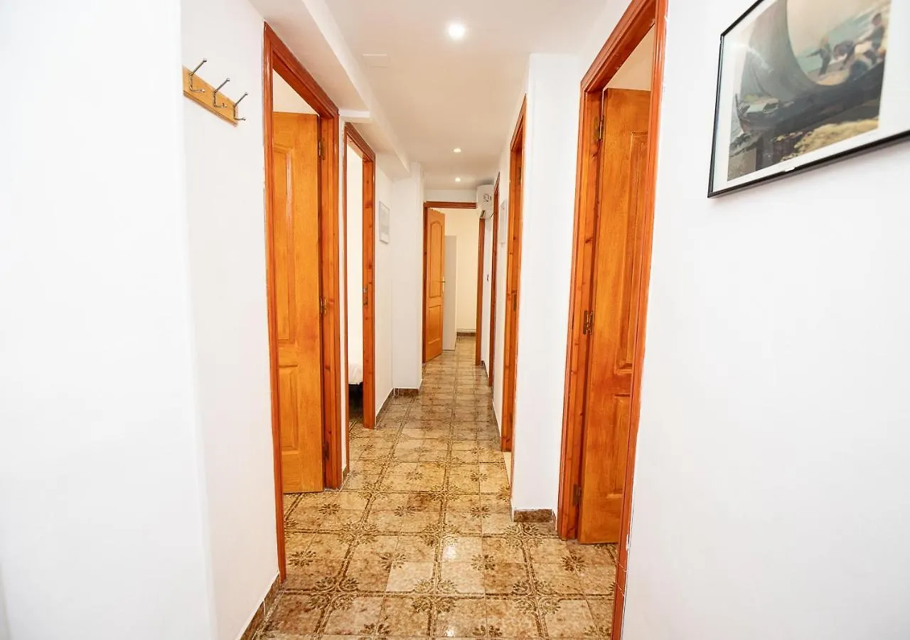 Espacioso Piso De 4 Habitaciones Cerca Del Mar Ταραγόνα Διαμέρισμα